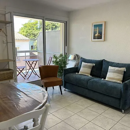 Διαμέρισμα T2 Lumineux Avec Balcon A 50m De La A Pontaillac, Parking Inclus - Fr-1-494-214