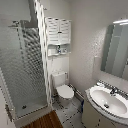 T2 Lumineux Avec Balcon A 50m De La A Pontaillac, Parking Inclus - Fr-1-494-214 * Ρουαγιάν